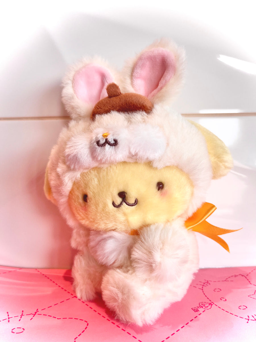 Sanrio store pompompurin plush